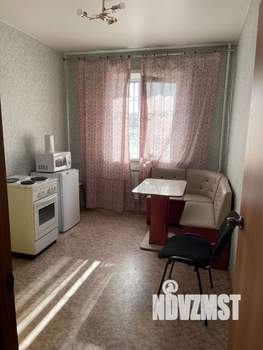 1-к квартира, посуточно, 35м2, 1/9 этаж