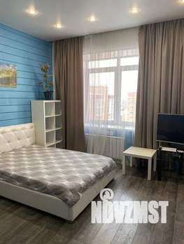 1-к квартира, посуточно, 35м2, 16/16 этаж