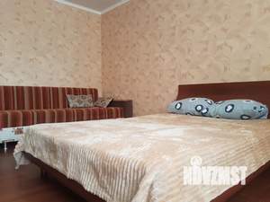 1-к квартира, посуточно, 36м2, 4/16 этаж