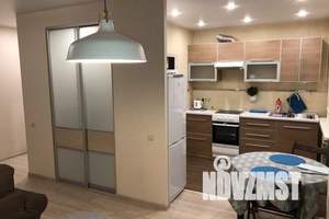 1-к квартира, посуточно, 33м2, 2/4 этаж