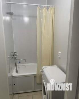 Студия квартира, посуточно, 33м2, 2/4 этаж