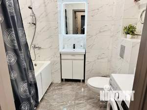 1-к квартира, посуточно, 40м2, 7/17 этаж