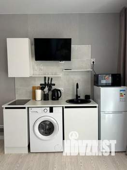 Студия квартира, посуточно, 24м2, 14/16 этаж