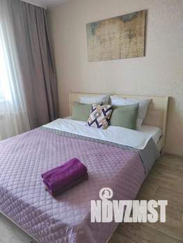 1-к квартира, посуточно, 38м2, 1/1 этаж