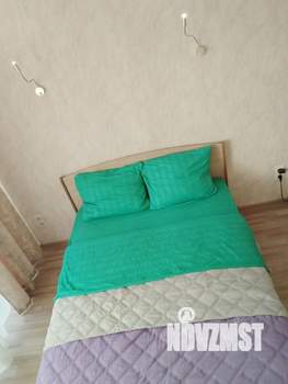 Студия квартира, посуточно, 18м2, 10/10 этаж