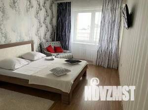 1-к квартира, посуточно, 45м2, 1/1 этаж