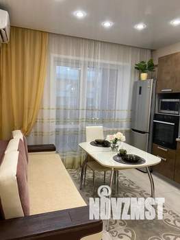1-к квартира, посуточно, 35м2, 3/9 этаж
