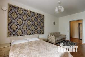 1-к квартира, посуточно, 39м2, 8/15 этаж