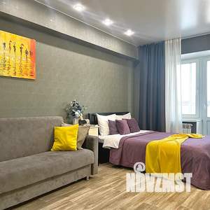 Студия квартира, посуточно, 34м2, 7/10 этаж