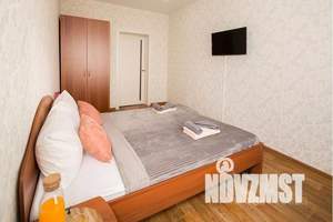 2-к квартира, посуточно, 49м2, 14/16 этаж