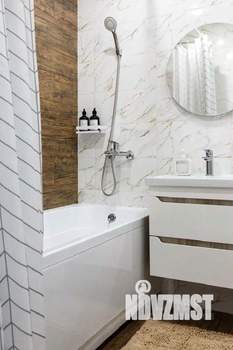 1-к квартира, посуточно, 37м2, 1/1 этаж