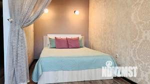 Студия квартира, посуточно, 40м2, 7/9 этаж