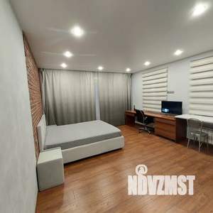 Студия квартира, посуточно, 35м2, 2/15 этаж