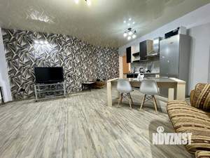 3-к квартира, посуточно, 63м2, 1/1 этаж