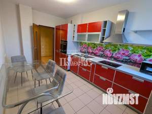 3-к квартира, на длительный срок, 95м2, 8/9 этаж