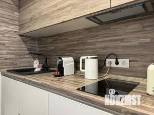 Студия квартира, посуточно, 45м2, 9/16 этаж