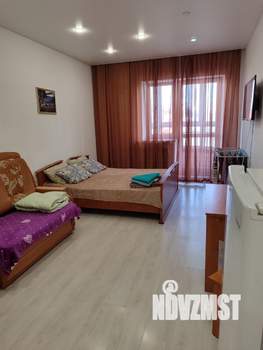 Студия квартира, посуточно, 30м2, 3/16 этаж