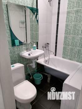 Студия квартира, посуточно, 31м2, 1/10 этаж