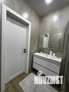 1-к квартира, посуточно, 35м2, 1/13 этаж