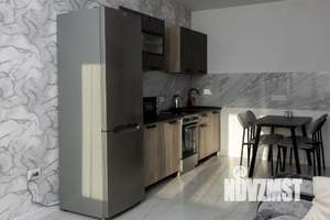 1-к квартира, посуточно, 44м2, 8/18 этаж