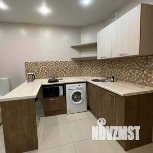 Студия квартира, посуточно, 28м2, 13/16 этаж