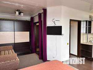 Студия квартира, посуточно, 35м2, 4/9 этаж