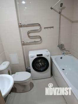 Студия квартира, посуточно, 30м2, 12/14 этаж