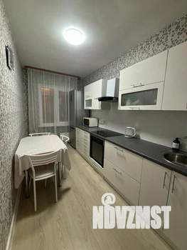 2-к квартира, посуточно, 47м2, 1/1 этаж