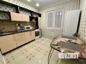 1-к квартира, посуточно, 42м2, 5/17 этаж