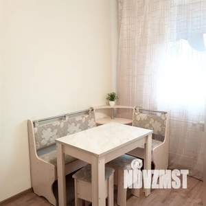 1-к квартира, посуточно, 39м2, 2/16 этаж