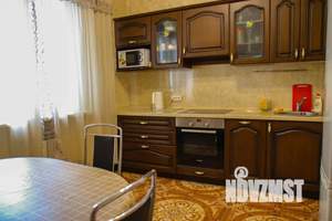 2-к квартира, посуточно, 70м2, 4/17 этаж