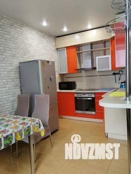 2-к квартира, посуточно, 70м2, 2/10 этаж