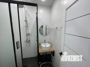 Студия квартира, посуточно, 15м2, 1/9 этаж