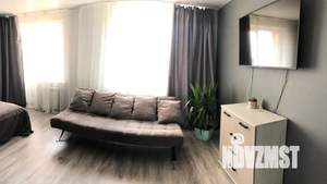 Студия квартира, посуточно, 47м2, 5/15 этаж