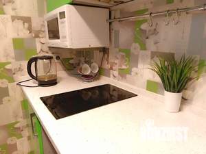 Студия квартира, посуточно, 40м2, 3/12 этаж