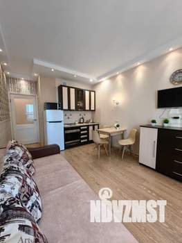 1-к квартира, посуточно, 47м2, 8/17 этаж