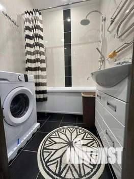 2-к квартира, посуточно, 50м2, 1/1 этаж