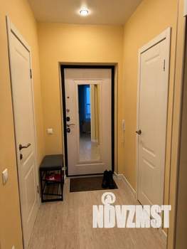 Студия квартира, посуточно, 40м2, 6/17 этаж