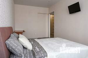 2-к квартира, посуточно, 46м2, 13/16 этаж