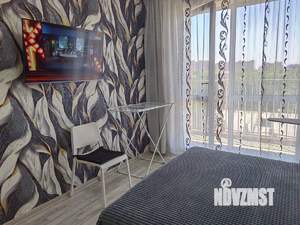 1-к квартира, посуточно, 42м2, 8/13 этаж