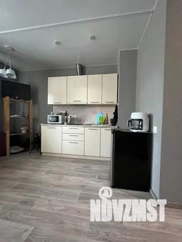 Студия квартира, посуточно, 35м2, 2/16 этаж