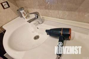 1-к квартира, посуточно, 36м2, 13/16 этаж