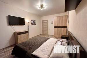 2-к квартира, посуточно, 45м2, 2/16 этаж