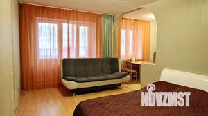 1-к квартира, посуточно, 40м2, 3/5 этаж