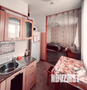 Студия квартира, посуточно, 25м2, 3/10 этаж