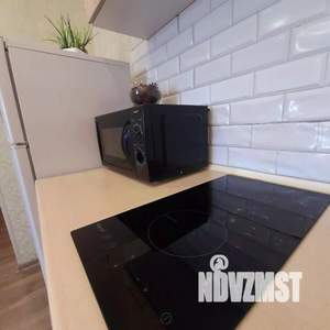 2-к квартира, посуточно, 35м2, 1/1 этаж