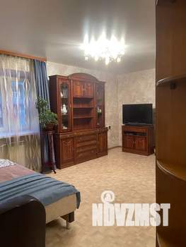 Студия квартира, посуточно, 32м2, 2/5 этаж