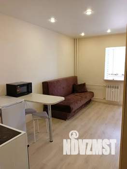 Студия квартира, посуточно, 22м2, 2/18 этаж