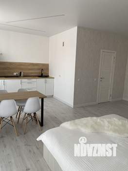 Студия квартира, на длительный срок, 40м2, 16/19 этаж