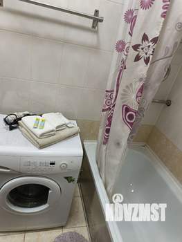 Студия квартира, посуточно, 30м2, 8/17 этаж